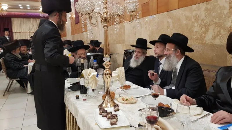 טסלר (1)