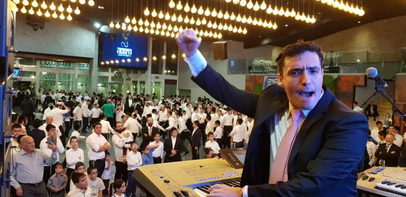 יואלי