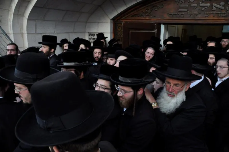 לווית האדמו''ר מקאליב צילום אלקנה קליין (15)