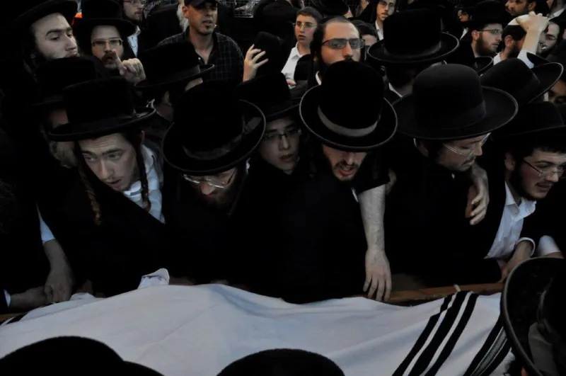 לווית האדמו''ר מקאליב צילום אלקנה קליין (18)