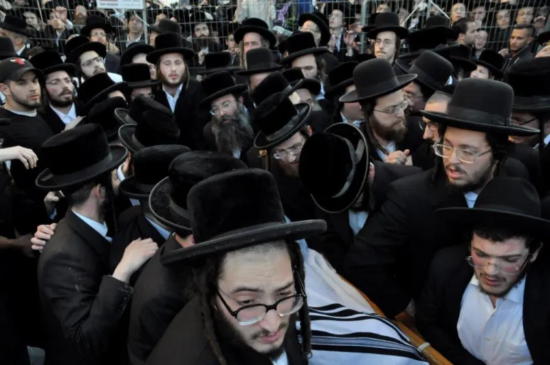 לווית האדמו''ר מקאליב צילום אלקנה קליין (19)
