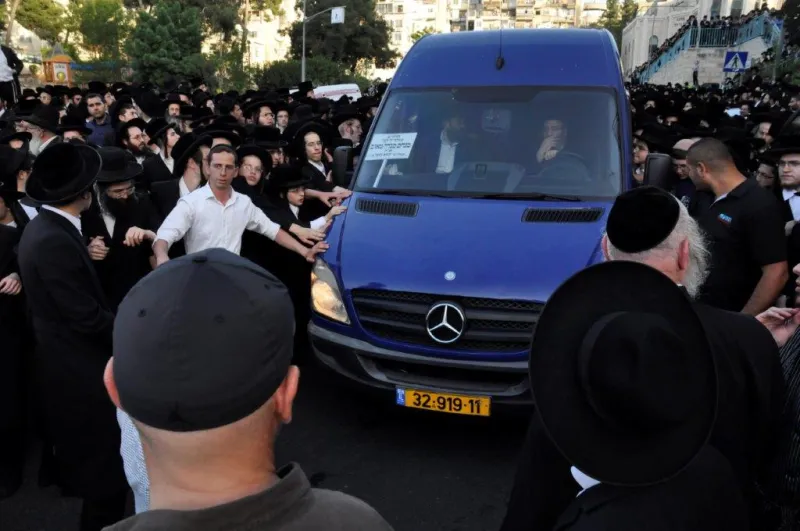 לווית האדמו''ר מקאליב צילום אלקנה קליין (26)