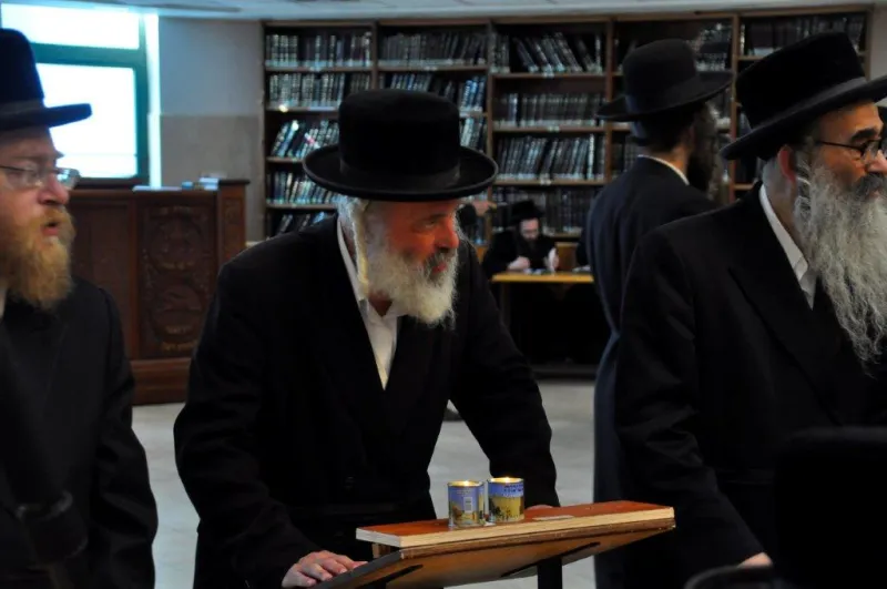 לווית האדמו''ר מקאליב צילום אלקנה קליין (32)