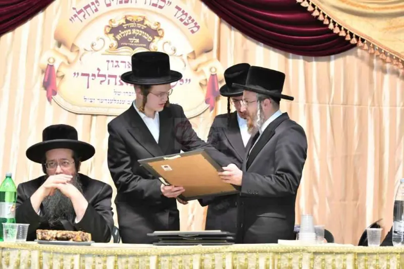 מכנובקא בעלזא אלעד צילום משה גולדשטיין (5)