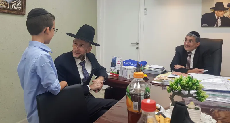 מקלב עם תלמיד עולה חדש מקנדה