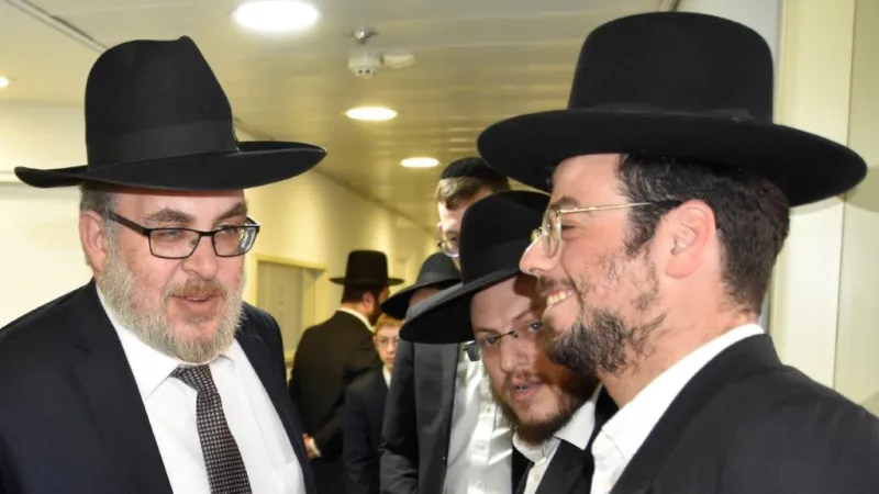 משרדי קהילות צילום בחזית (15)