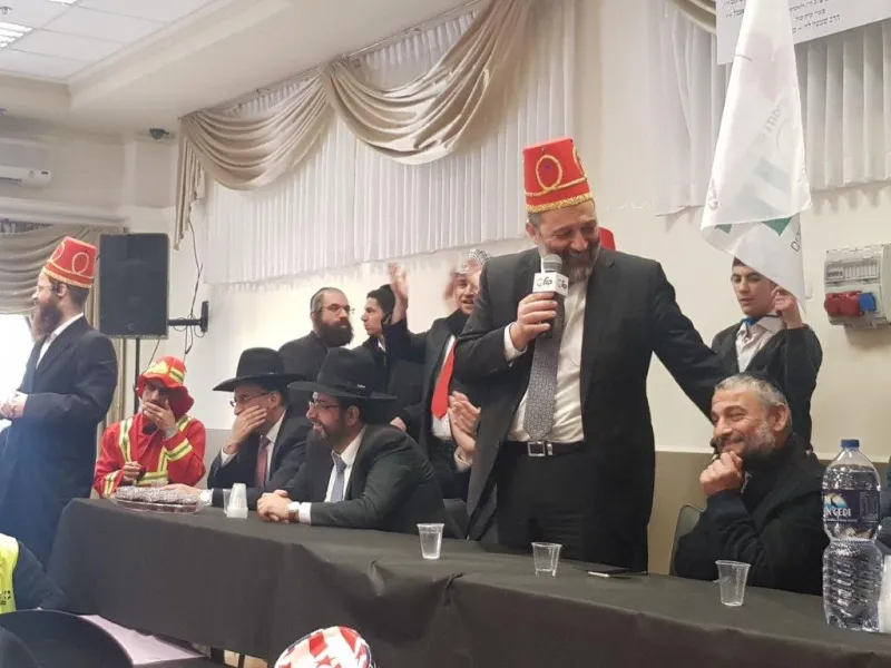 פורים שיח סוד דרעי אבוטבול 08