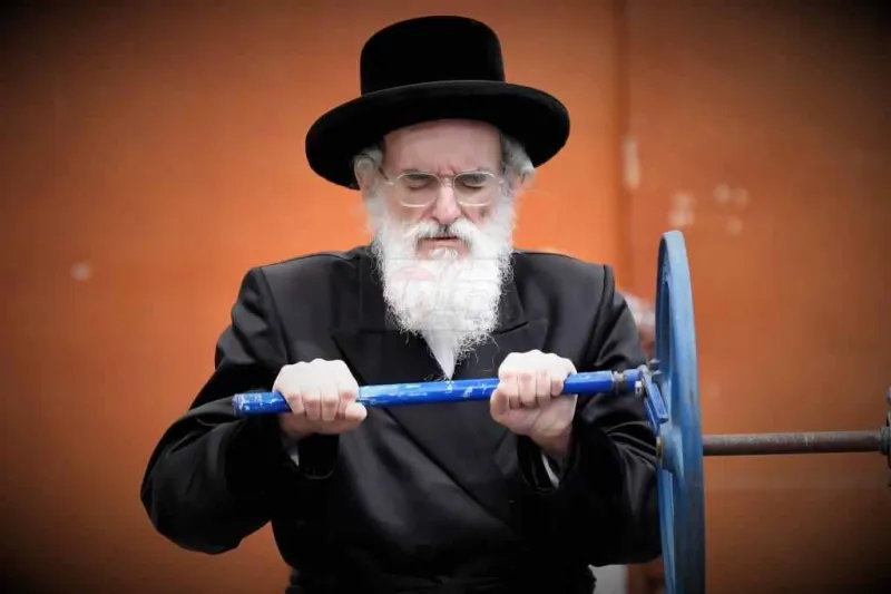 פסח בויז'ניץ צילום יהושע פרוכטר (3)