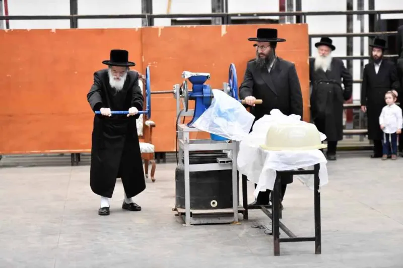 פסח בויז'ניץ צילום יהושע פרוכטר (4)
