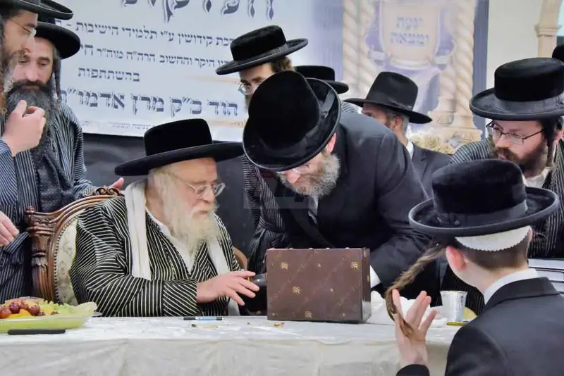 תולדות אהרון צילום יהושע פרוכטר (20)