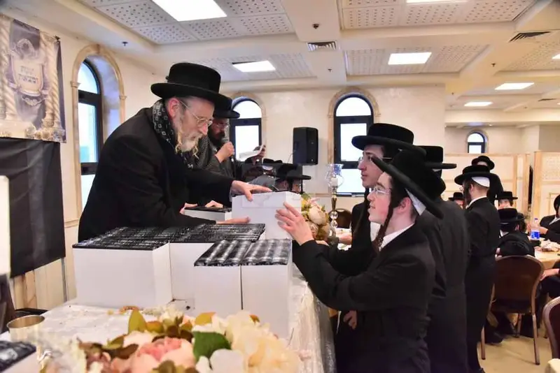 תולדות אהרון צילום יהושע פרוכטר (22)