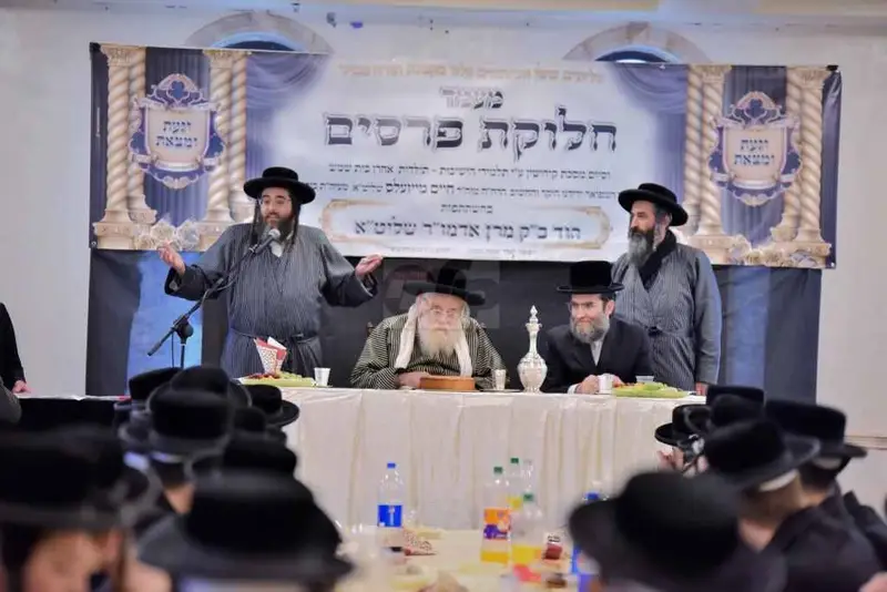 תולדות אהרון צילום יהושע פרוכטר (7)
