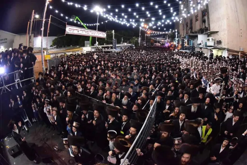 חתונה ויז'ניץ צילום יהושע פרוכטר (90)