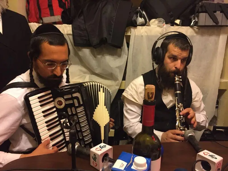 קומזיתץ במירון