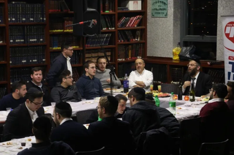 טו בשבט בדרך ה' צילום אבי מילר (31)