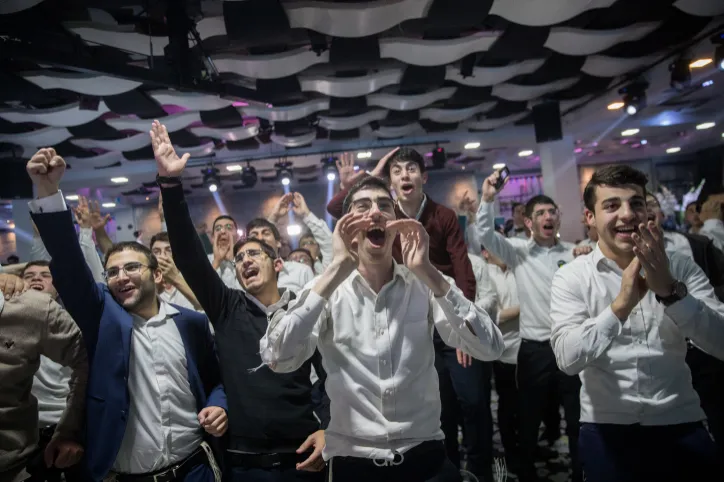 MOSHE LEON