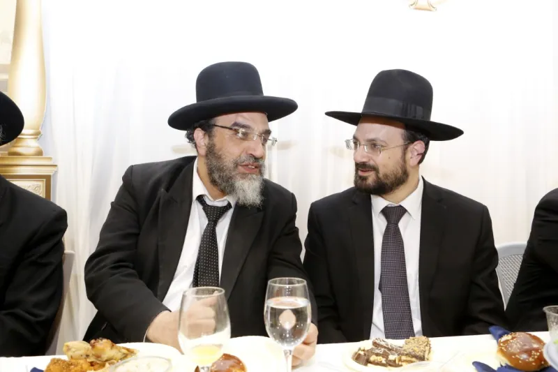 035ראש מועת טלזסטון הרב יצחק רביץ (Medium)