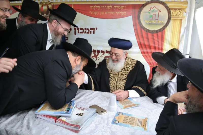 ביעור מעשרות הרב רווח צילום יעקב כהן (2)