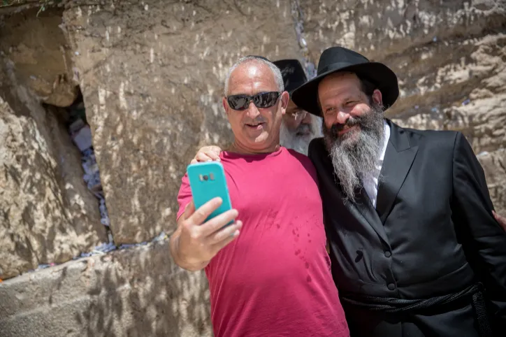 SHOLOM RUBASHKIN