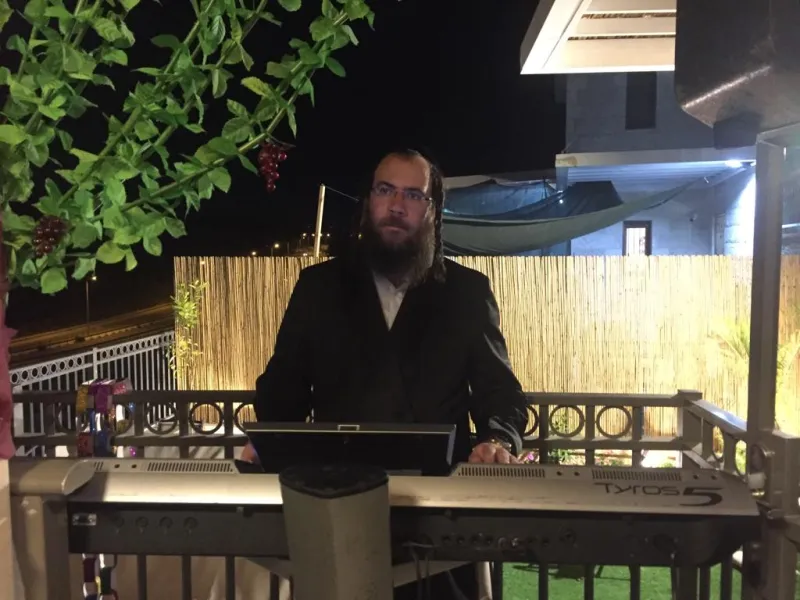 טייטלבוים יידל סוכות (7)