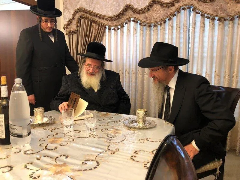 ספינקא (1) (Copy)