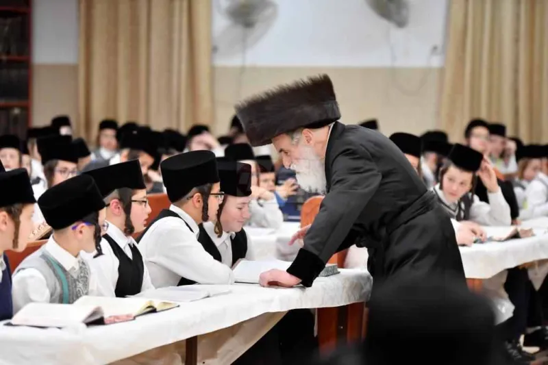 פסח בויז'ניץ צילום יהושע פרוכטר (35)