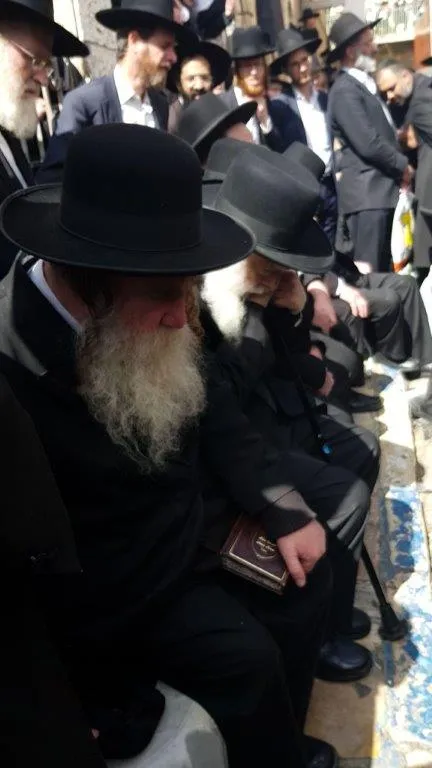 הרב גרוס בלוויה