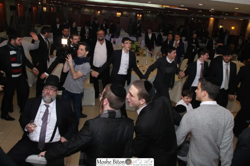 אירוסין מוישי רוט (121)