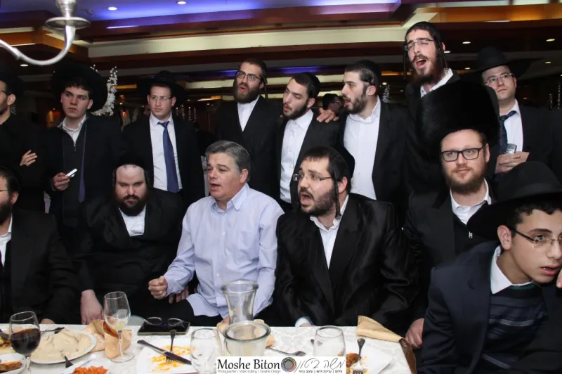 אירוסין מוישי רוט (90)
