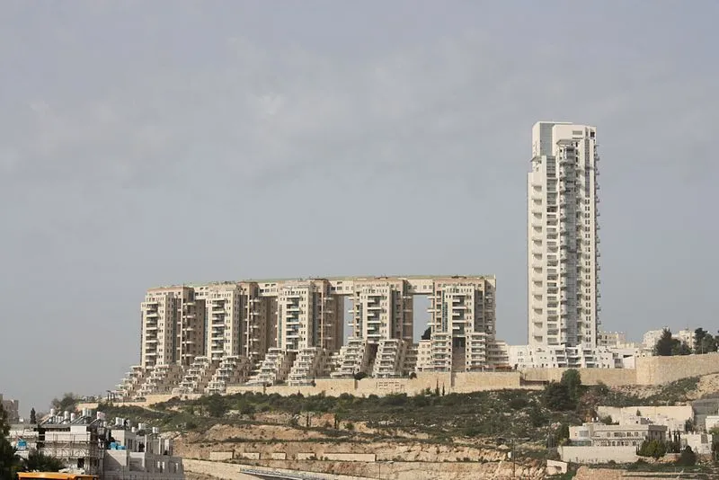 הולילנד ויקיפדיה Adiel lo