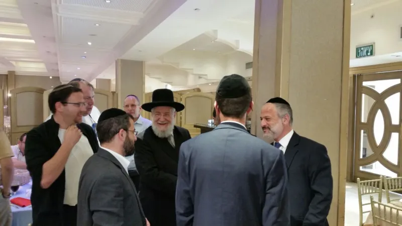 הרב לאו קול חי