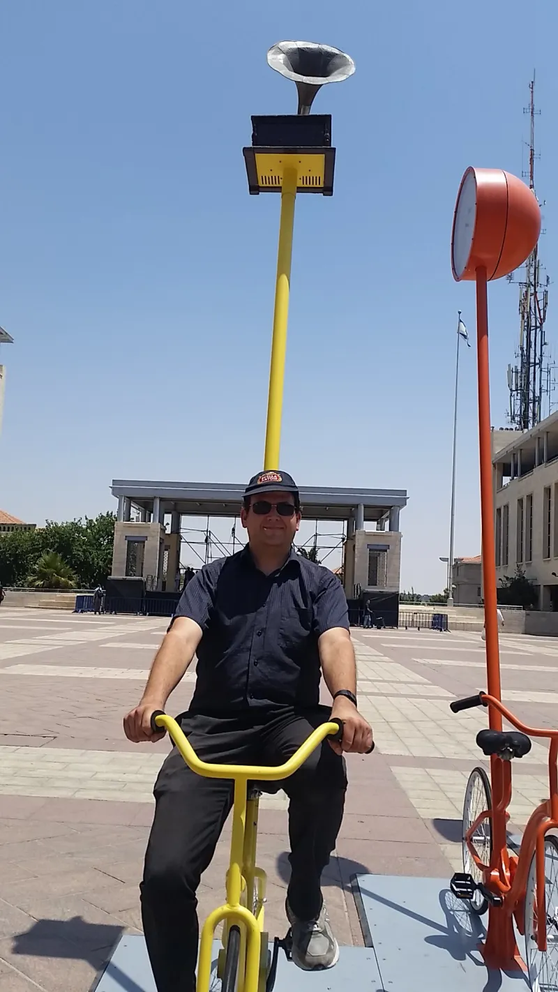 אופנים ירוקות בספרא