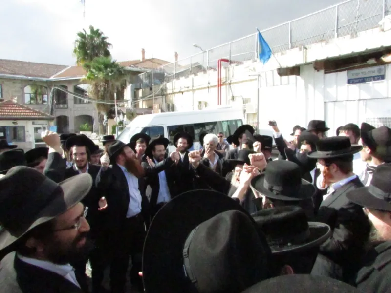 כלא, הפגנה, בני תורה, הפלג הירושלמי, גיוס (13)