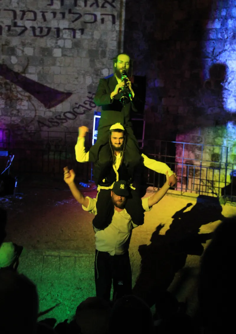 כליזמר (6)