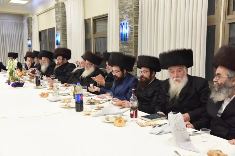 מוצש (2)