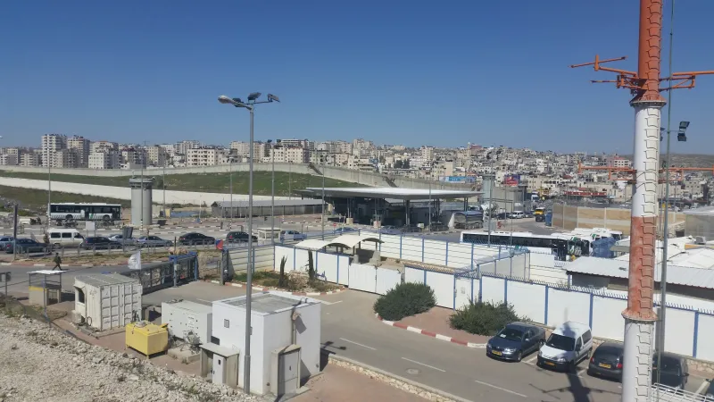 מעבר