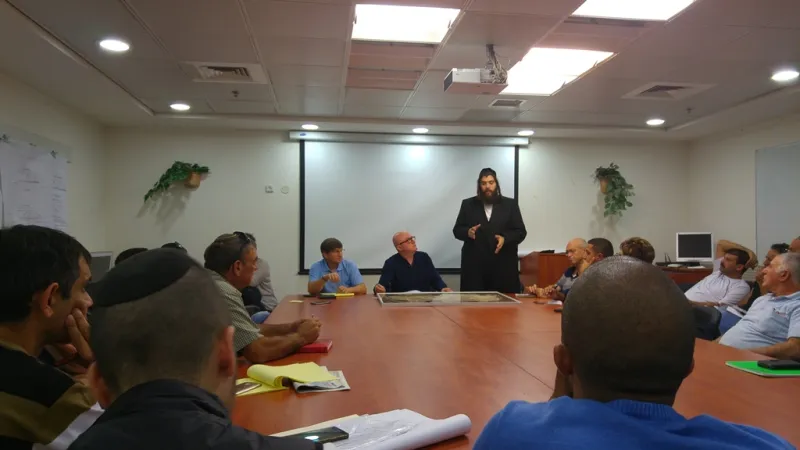 פרוש