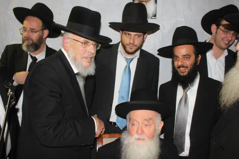רבי רפאל שמואלביץרבי יצחק אזרחי