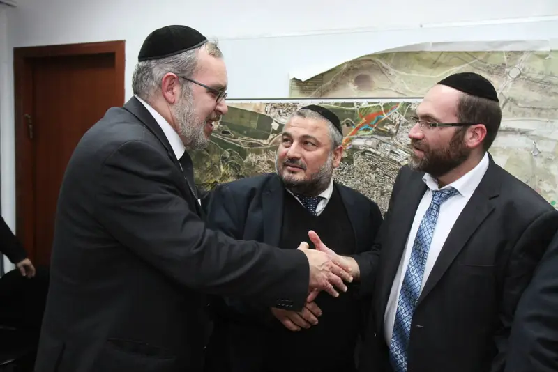 דגל התורה, משה גפני, אורי מקלב, משה אבוטבול מרדכי בלוי