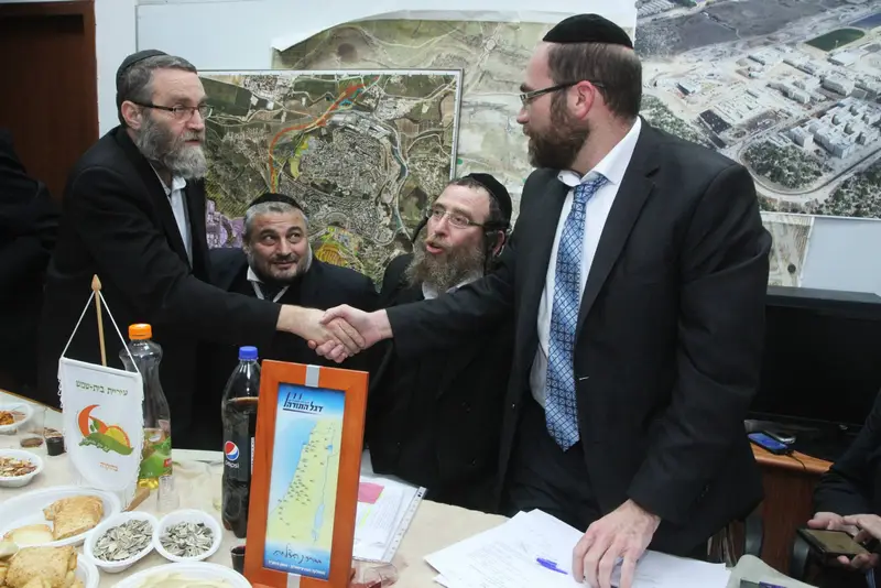 דגל התורה, משה גפני, אורי מקלב, משה אבוטבול מרדכי בלוי