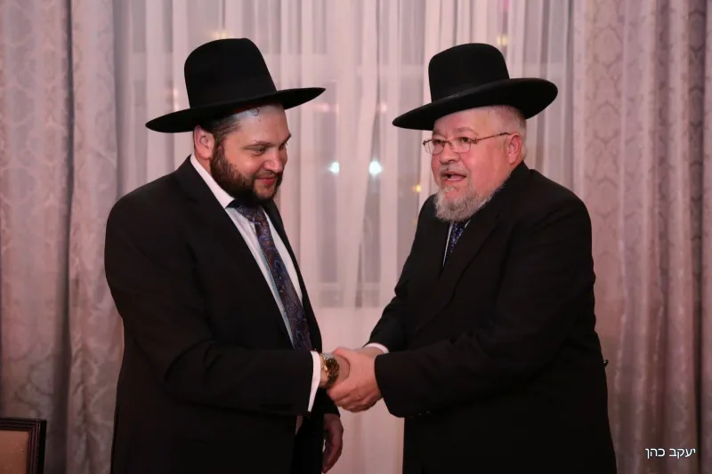 דניאל ביטון חקק צילום יעקב כהן
