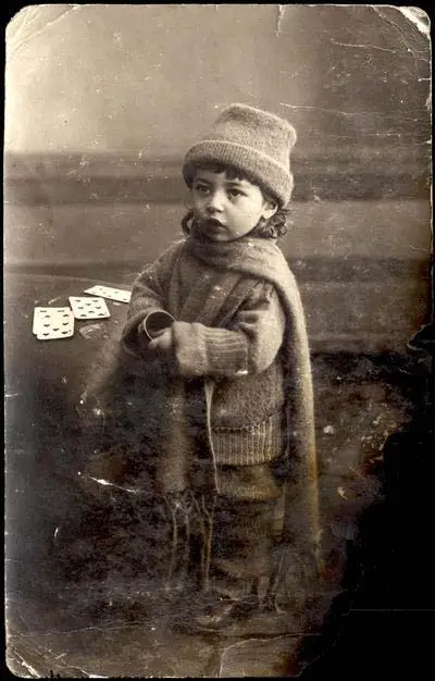 3074