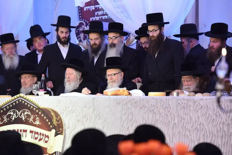 סקווירא גור