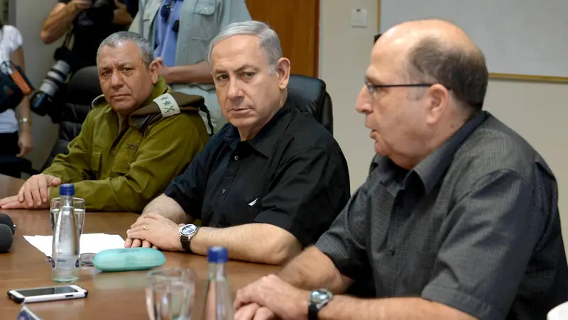 ראש הממשלה בנימין נתניהו בסיור צבאי בצפון יעלון איזנקוט