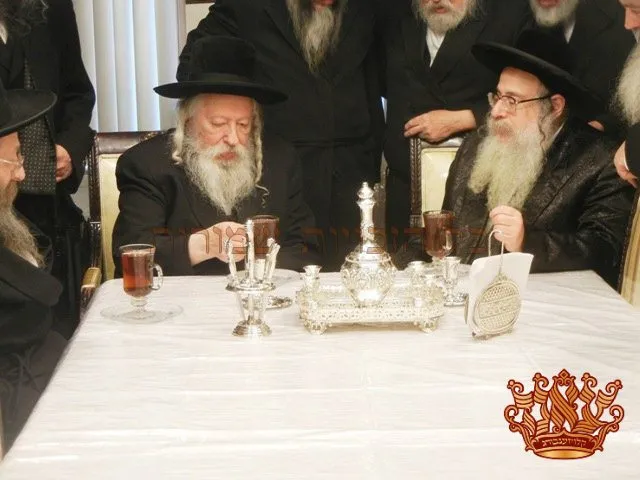 Gerer Rebbe Visit by Rabeini Shlita (10)