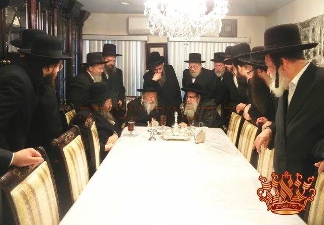 Gerer Rebbe Visit by Rabeini Shlita (3)