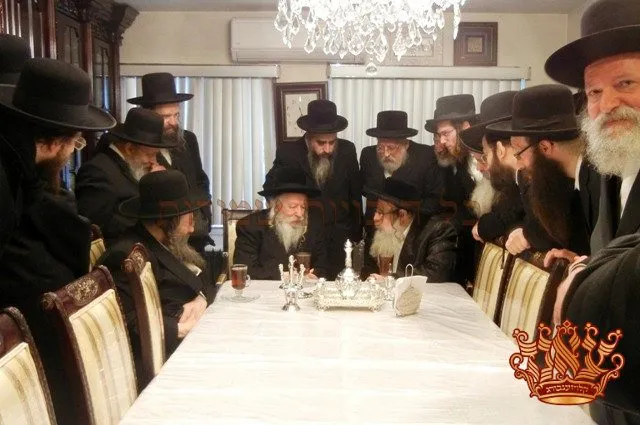 Gerer Rebbe Visit by Rabeini Shlita (8)