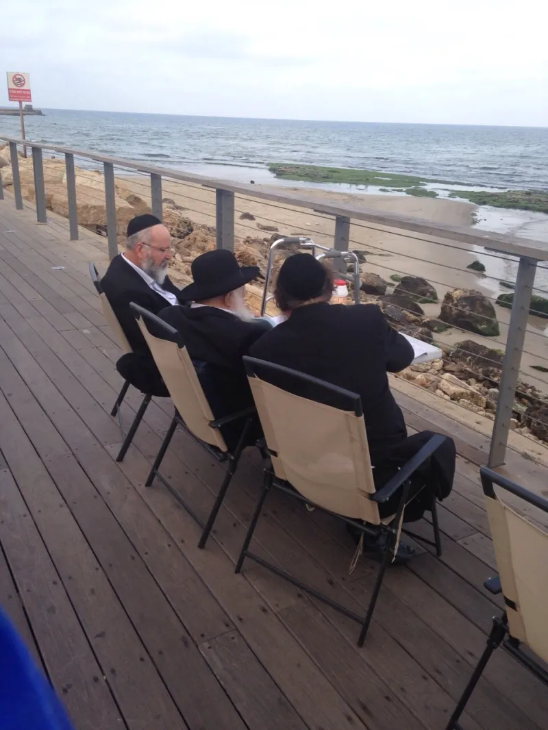 IMG-20150421-WA0066
