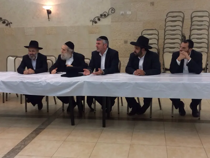 חברי מועצה אשדוד ליברמן שור אמסלם