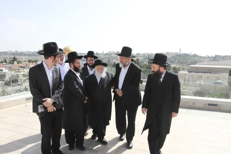 ק חיים קנייבסקי כותל מקום המקדש
